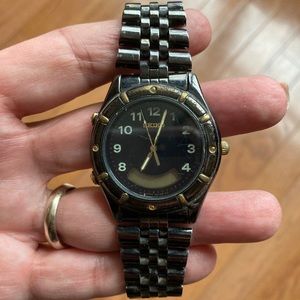 Seiko Vintage Men’s sport watch with scratches
